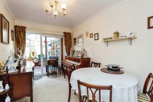 Dining Room- click for photo gallery